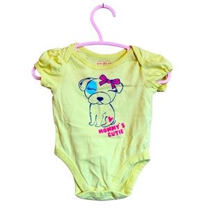 🌸5/$10 🌸Baby Girl Mommy’s Cutie Romper0-3M🌸